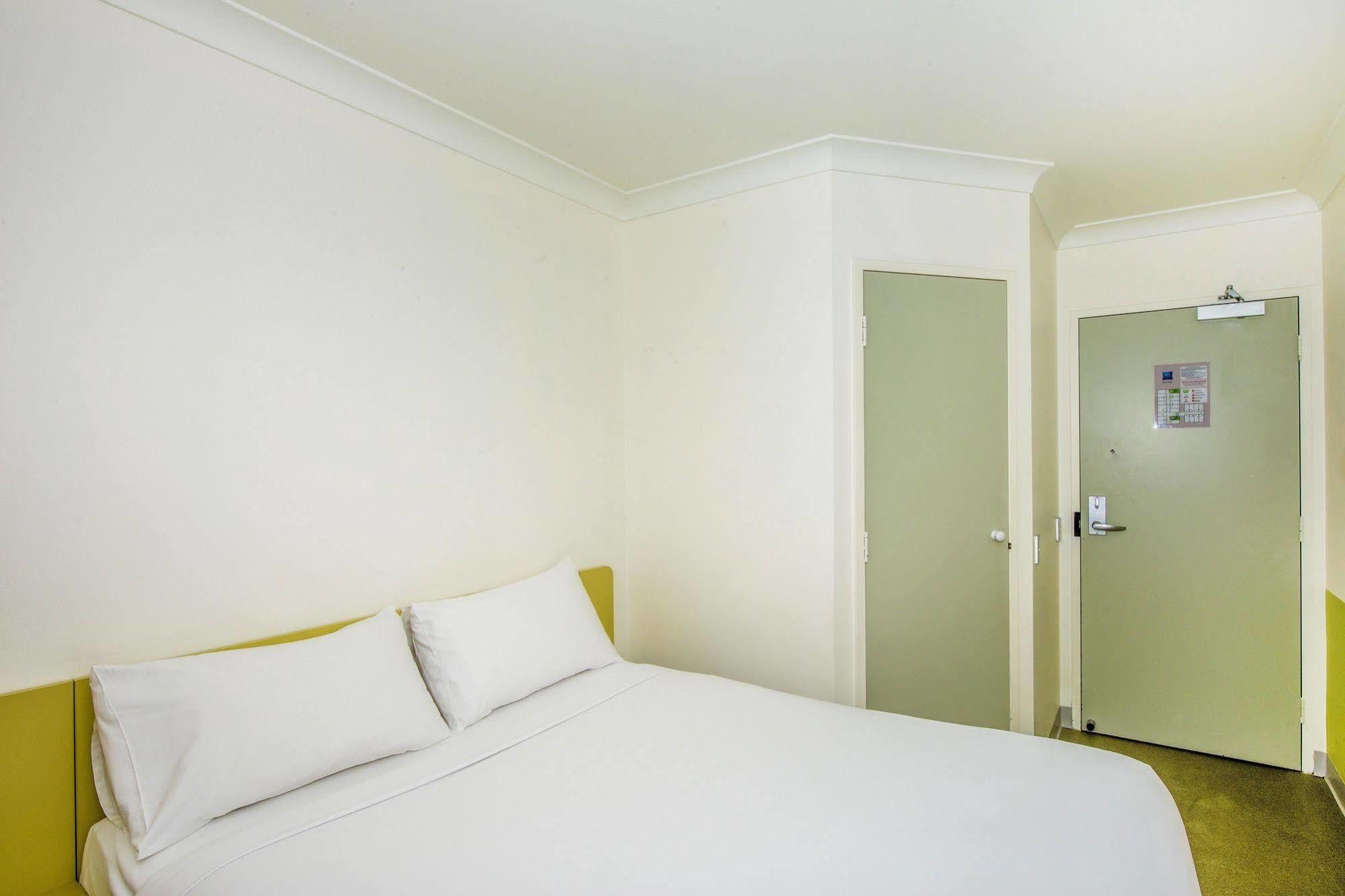 Imperial Motel Windsor Брисбен Экстерьер фото