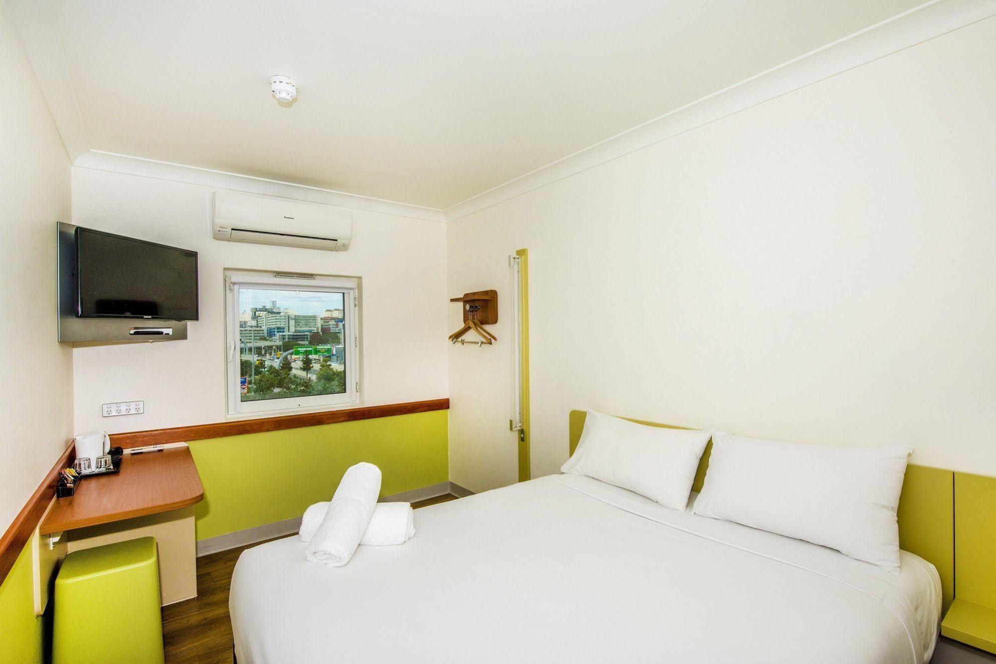 Imperial Motel Windsor Брисбен Экстерьер фото